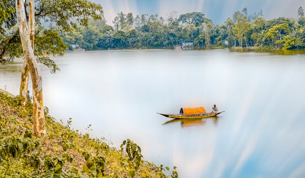 Article Image for Immersive Cultural Experiences in Tropical Paradises